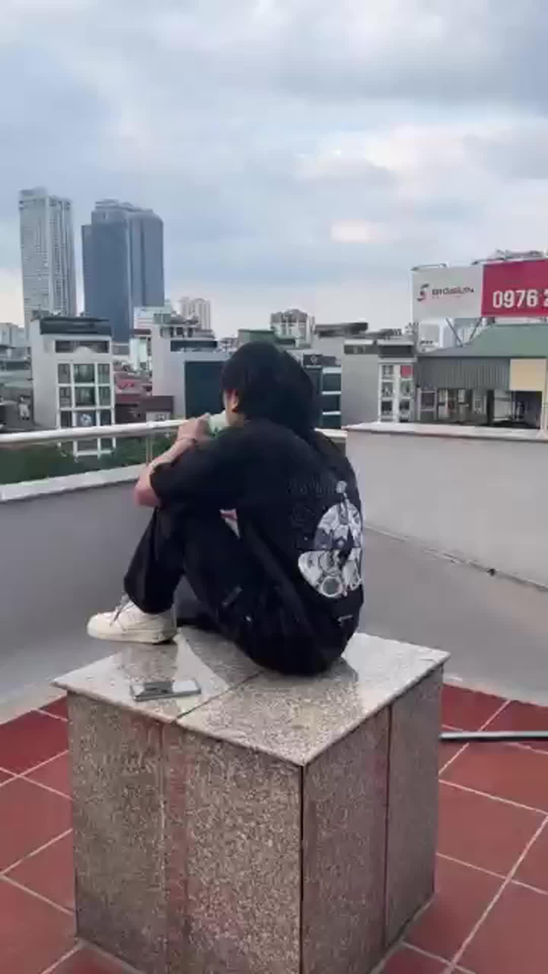 Stop intruders: Phone protection