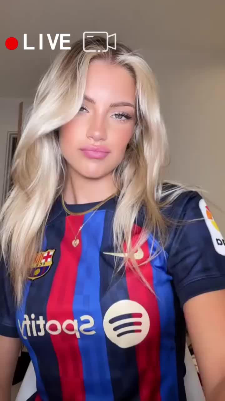 Mako is full of entertainment and stress relief. Download today to experience.