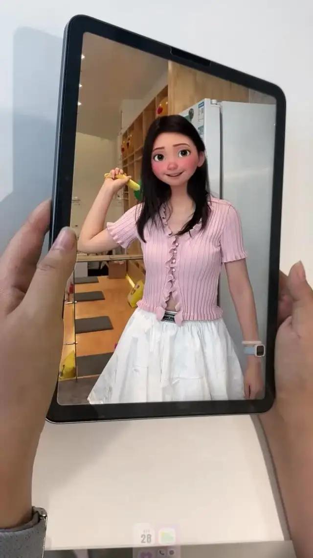 Set exclusive widgets & themes for your Phone