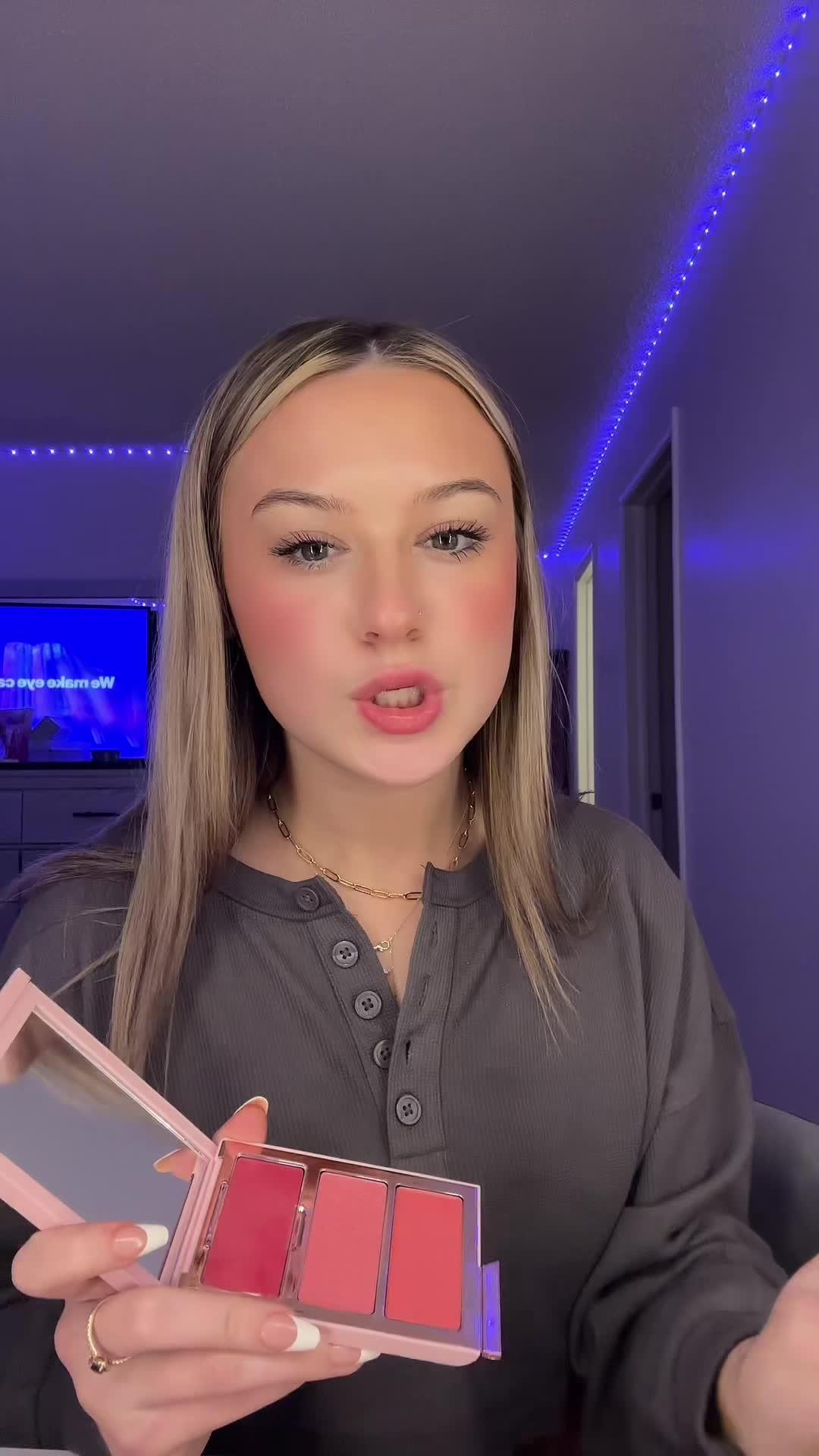 tag your bestieeee :)