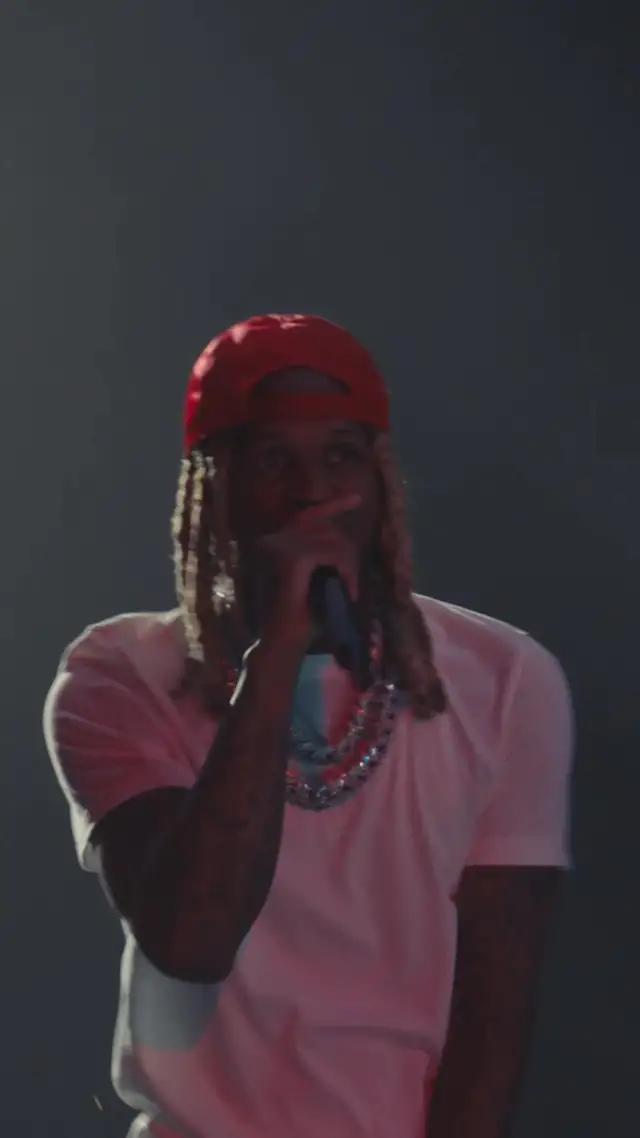 From 7220 to the world stage, #LilDurk takes over #AppleMusicLive. Watch it now, only on Apple Music. 🔥