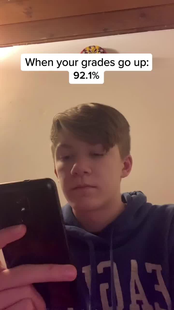 ls there a free math problem solver?