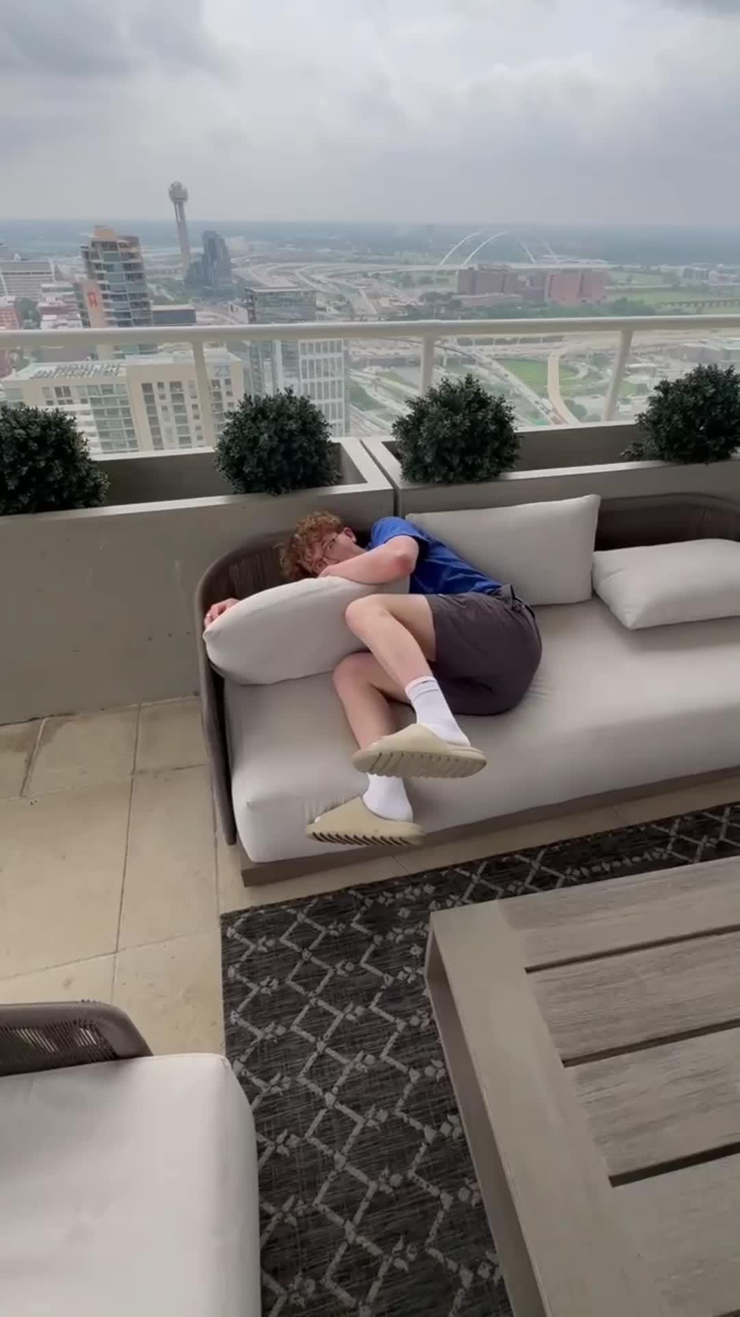 Get the 411 on your block! No cost, just news. Stay Informed!