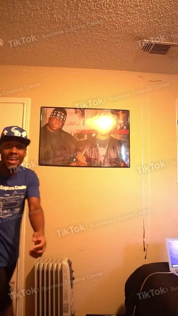 Louder volume, EQ and music player to enjoy your music playing. Install bass booster now